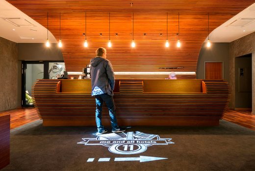 Light Projections in a Modern Ambience