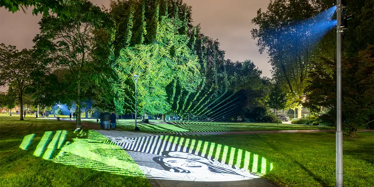 Lichtkunst in Gelsenkirchen: Projektionen von Katharina Berndt im Goldbergpark